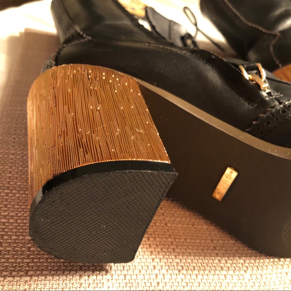 GUCCI Karen Lace Up Booties Black Bumblebee Boot - Picture 4 of 8